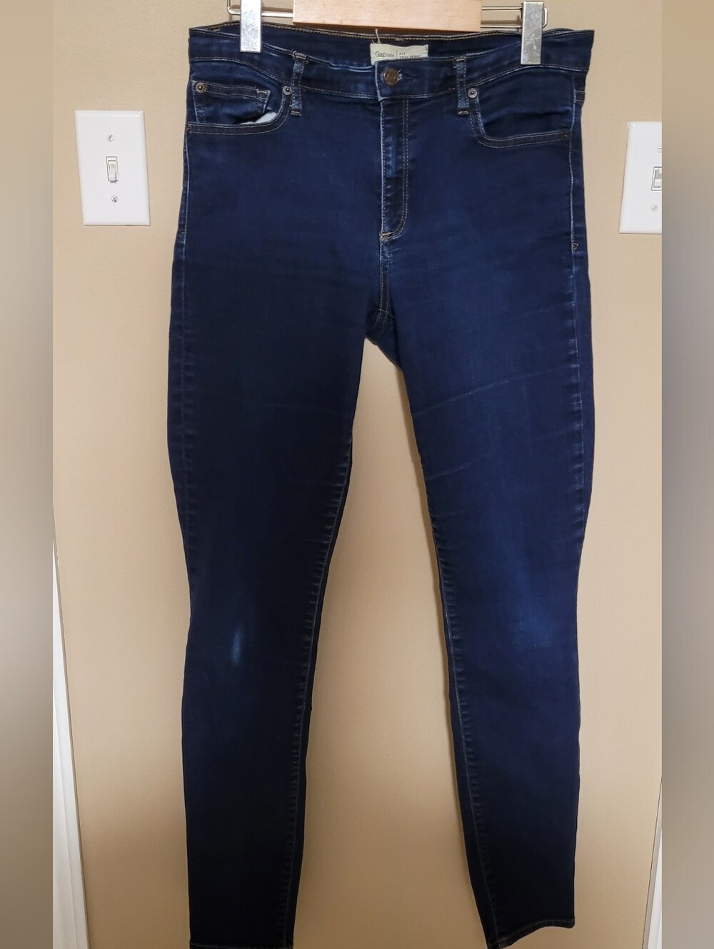 💛2 for $20💛 Bundle and save Gap Indigo Stretch Skinny Jeans